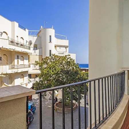 Apartment Mary's Giardini Naxos